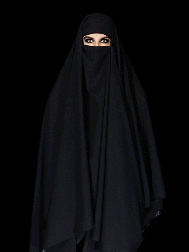 Alex : Burqa (loin)